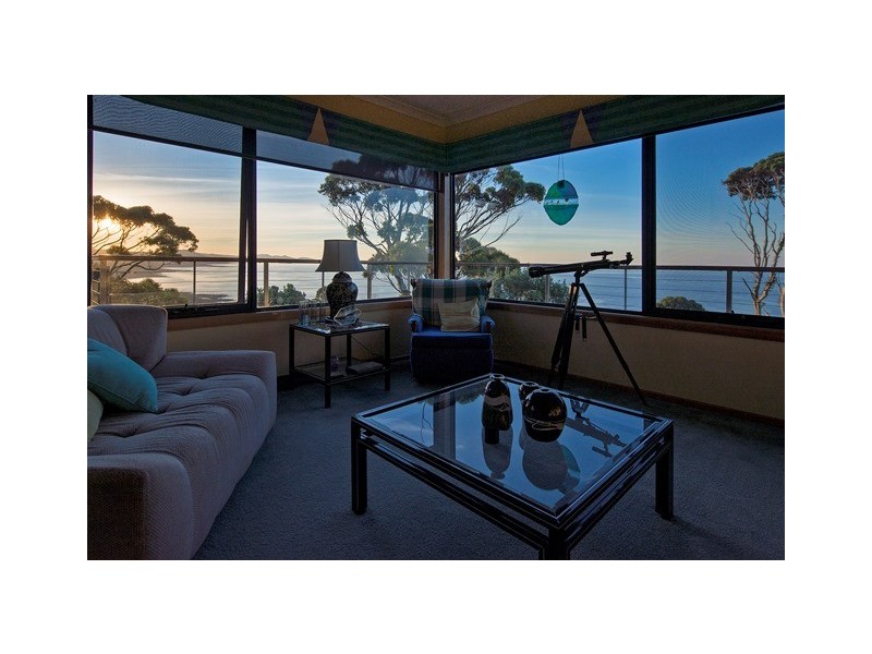 494 Tollymore Road, Table Cape TAS 7325