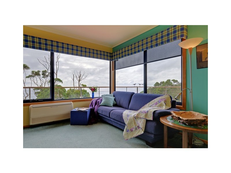 494 Tollymore Road, Table Cape TAS 7325