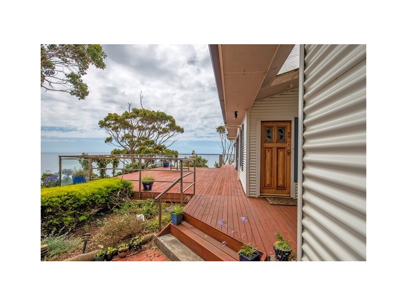 494 Tollymore Road, Table Cape TAS 7325
