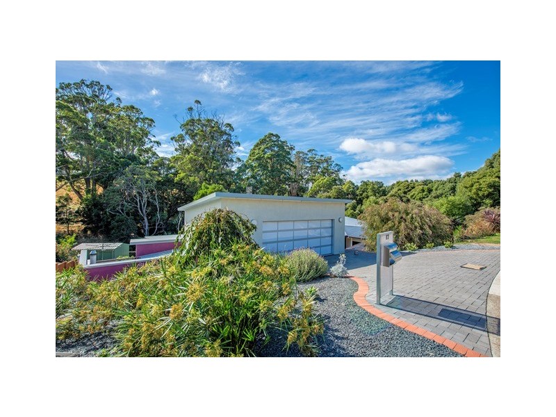 17 Dowling Drive, Romaine TAS 7320