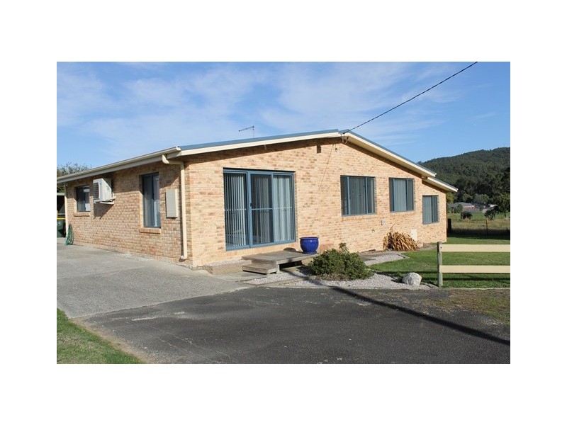 15 Dial Road, Penguin TAS 7316