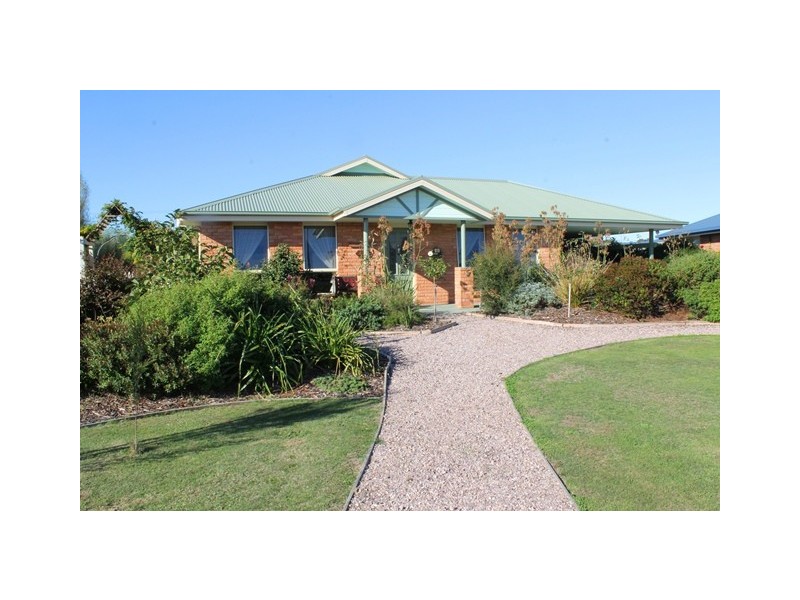 2 York Court, Wynyard TAS 7325