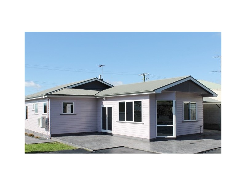 24 Coroneagh Street, Penguin TAS 7316
