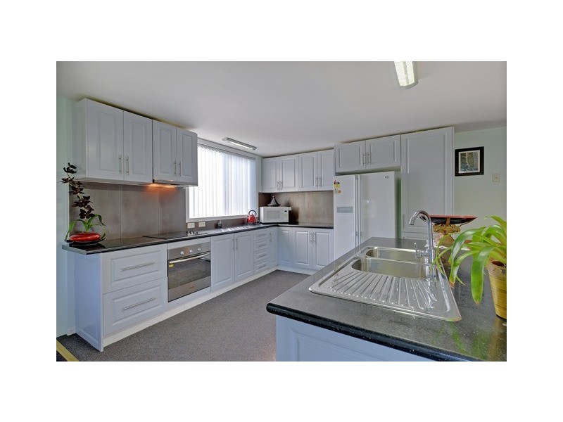 98 Inglis Street, Wynyard TAS 7325