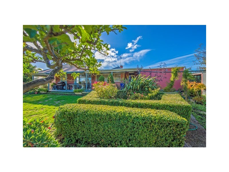 98 Inglis Street, Wynyard TAS 7325