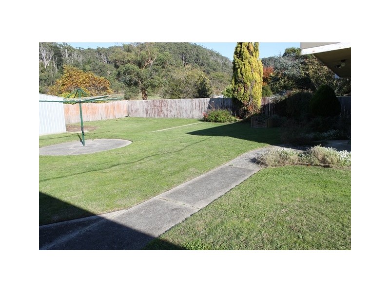 4 Overall Street, Sulphur Creek TAS 7316