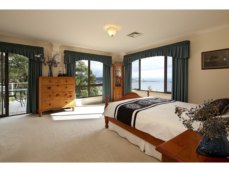 87 Algona Avenue, Round Hill TAS 7320