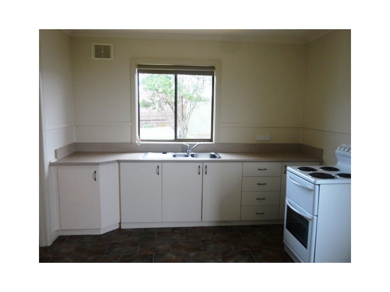 8 Madden Street, Acton TAS 7320