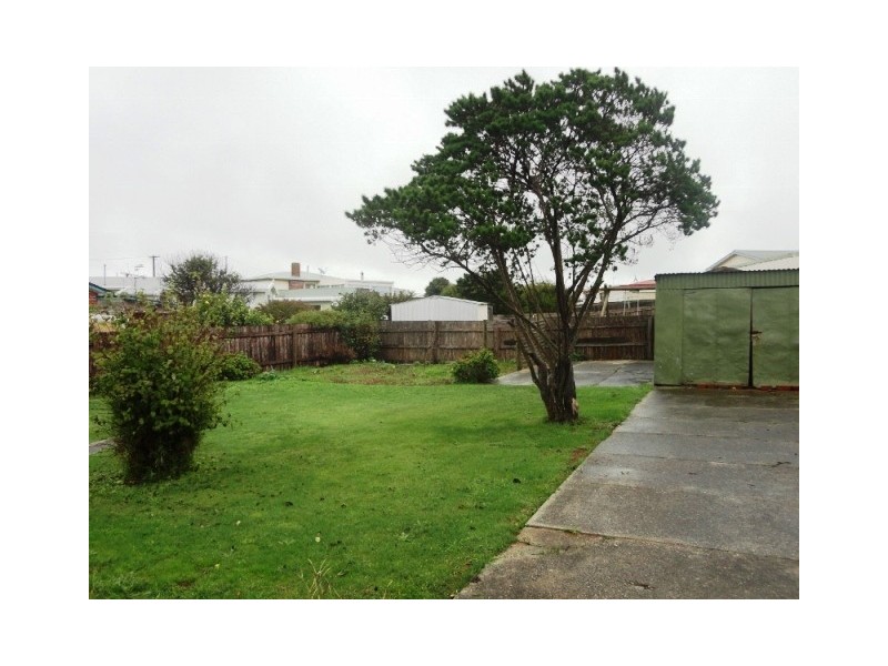 8 Madden Street, Acton TAS 7320