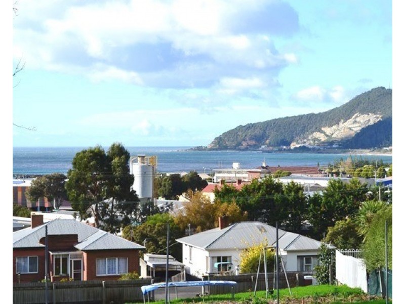 12 Cunningham Street, South Burnie TAS 7320