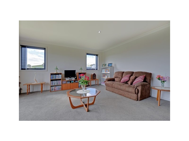 9 Bluewater Crescent, Wynyard TAS 7325