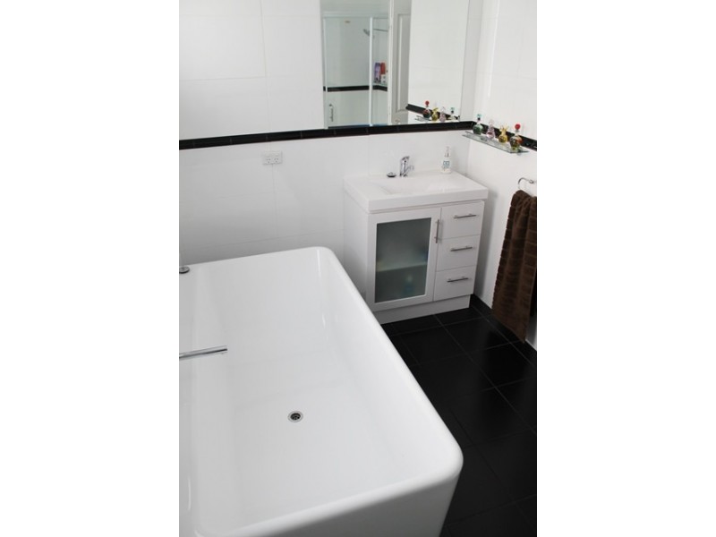 10 Brisbane Place, Upper Burnie TAS 7320