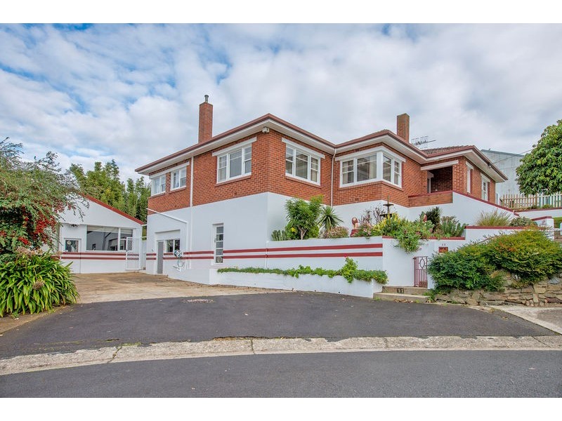 11 Aileen Crescent, Hillcrest TAS 7320