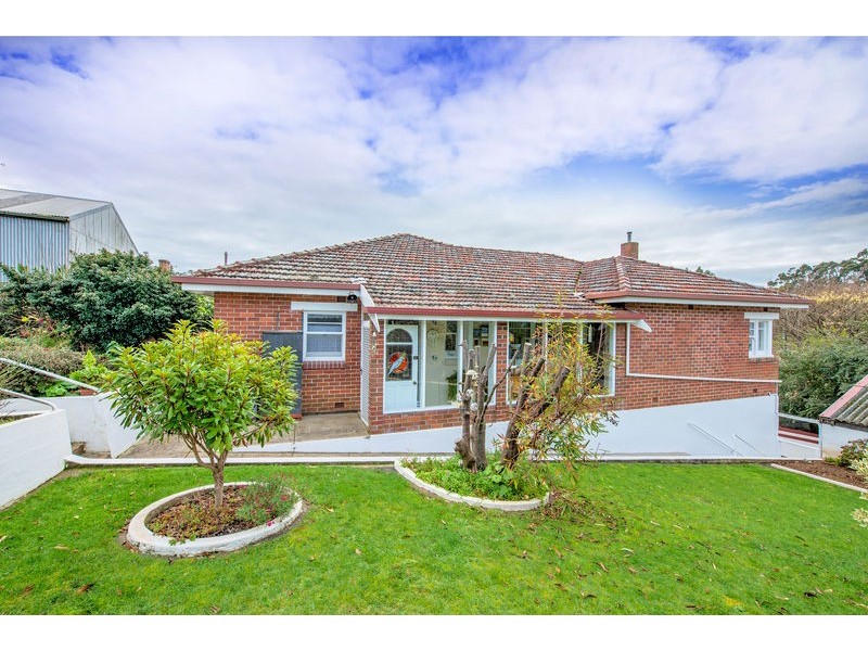 11 Aileen Crescent, Hillcrest TAS 7320
