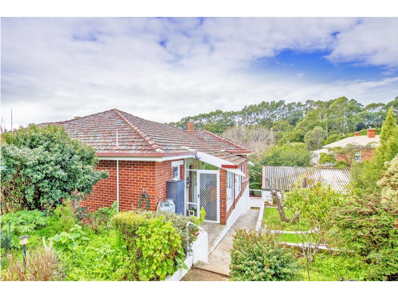 11 Aileen Crescent, Hillcrest TAS 7320
