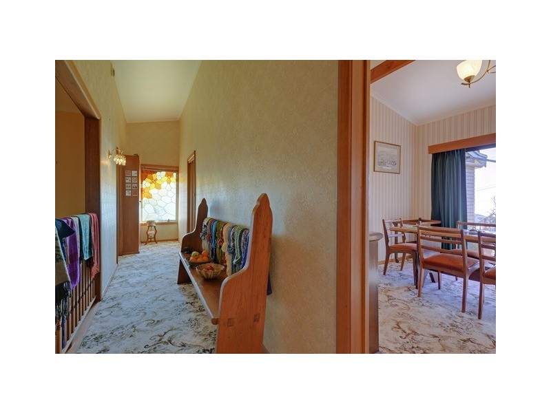 8 Tracey Street, Park Grove TAS 7320