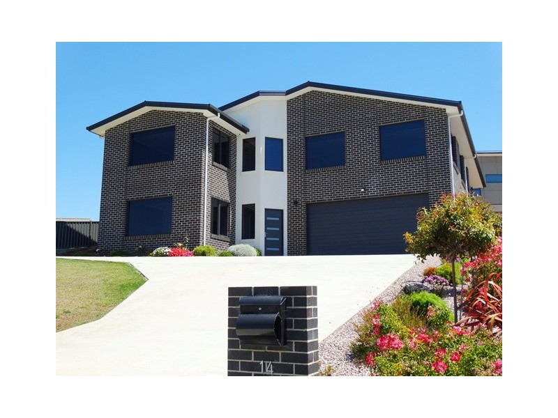 14 Lorrie Place, Park Grove TAS 7320