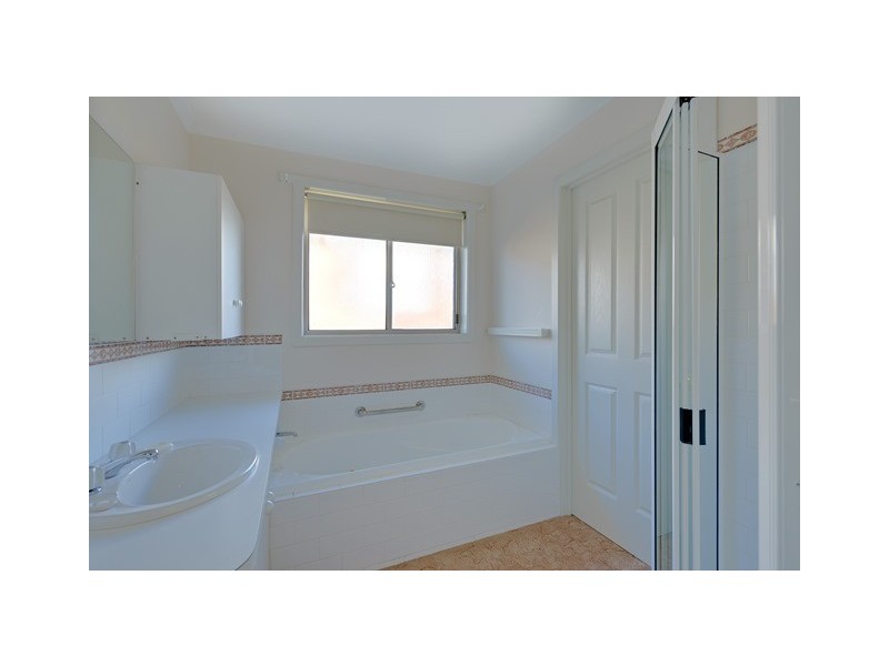 1/202 Mount Street, Upper Burnie TAS 7320