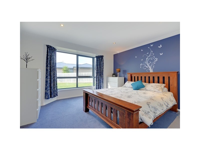 11 Ewington Way, Romaine TAS 7320