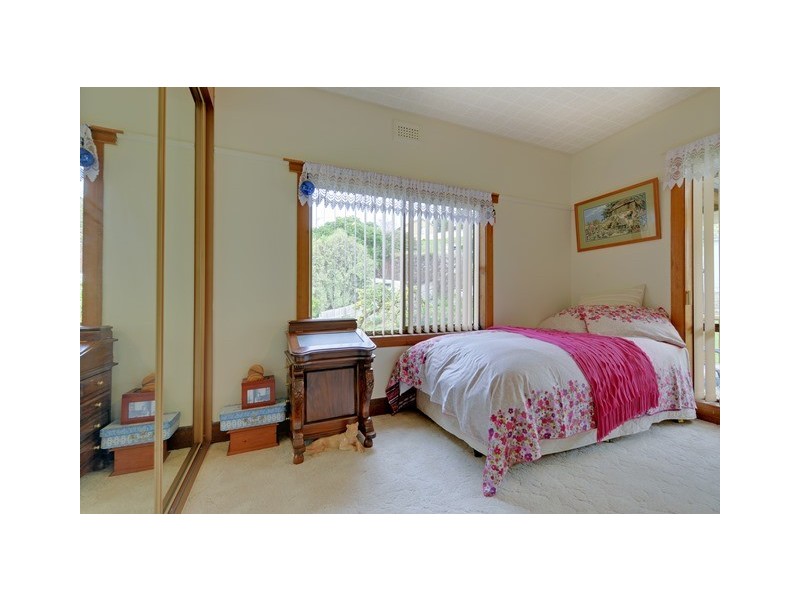 11 Seaview Avenue, Parklands TAS 7320