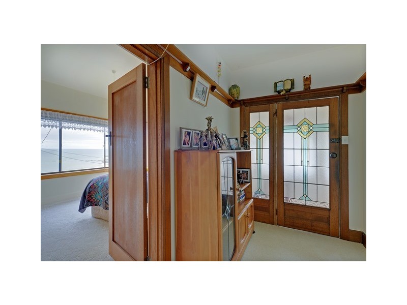 11 Seaview Avenue, Parklands TAS 7320