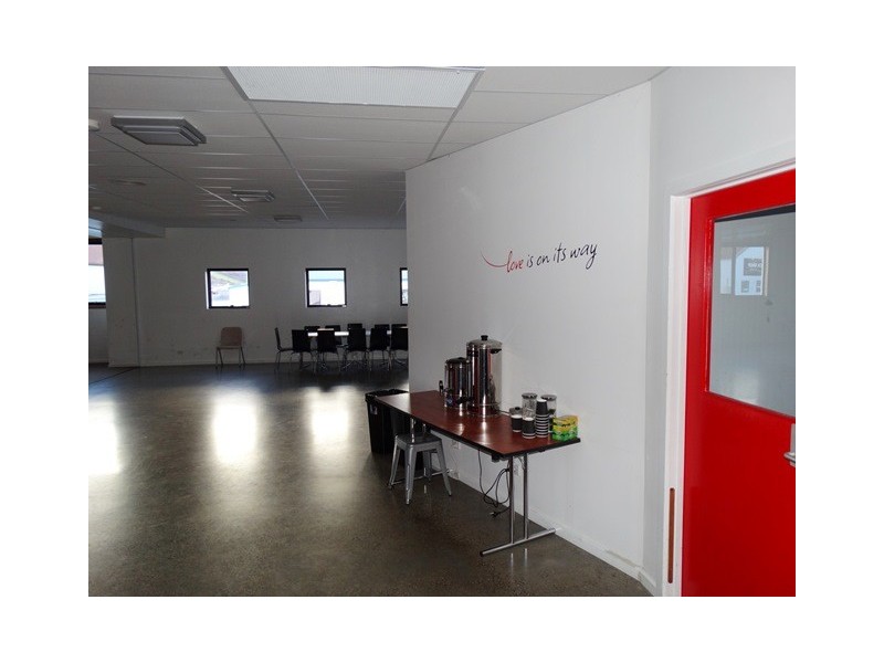 17 Crescent Street, Penguin TAS 7316