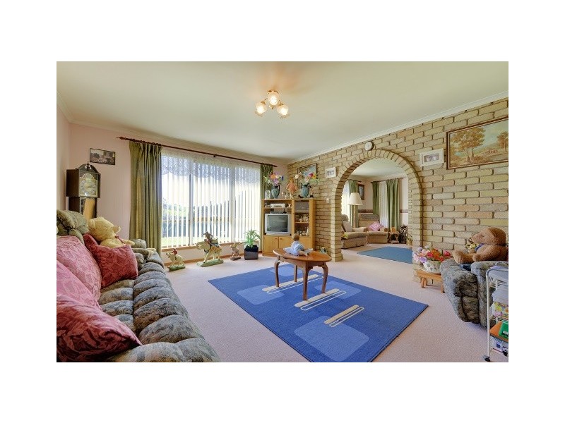 24 Allens Road, West Ulverstone TAS 7315