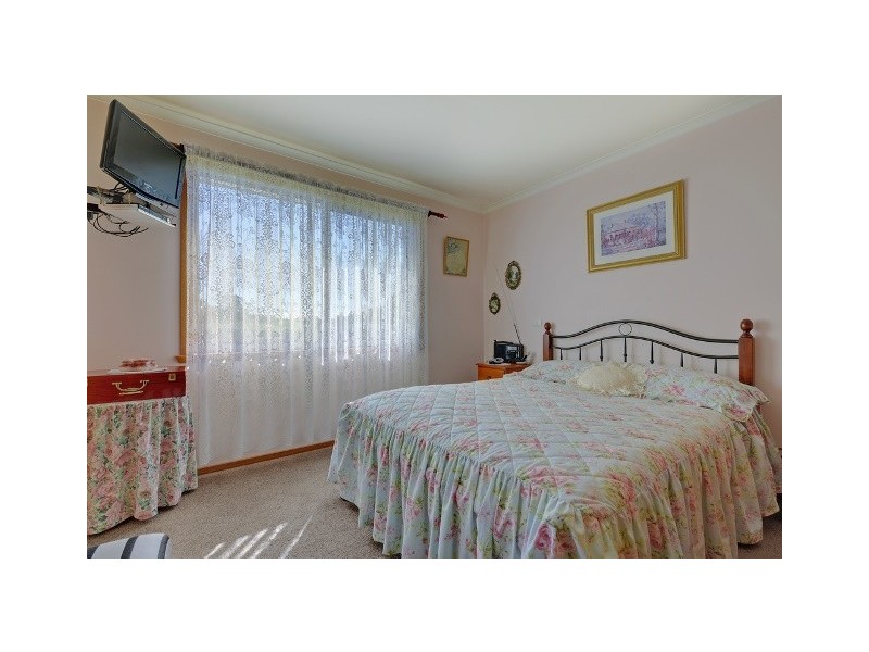 24 Allens Road, West Ulverstone TAS 7315