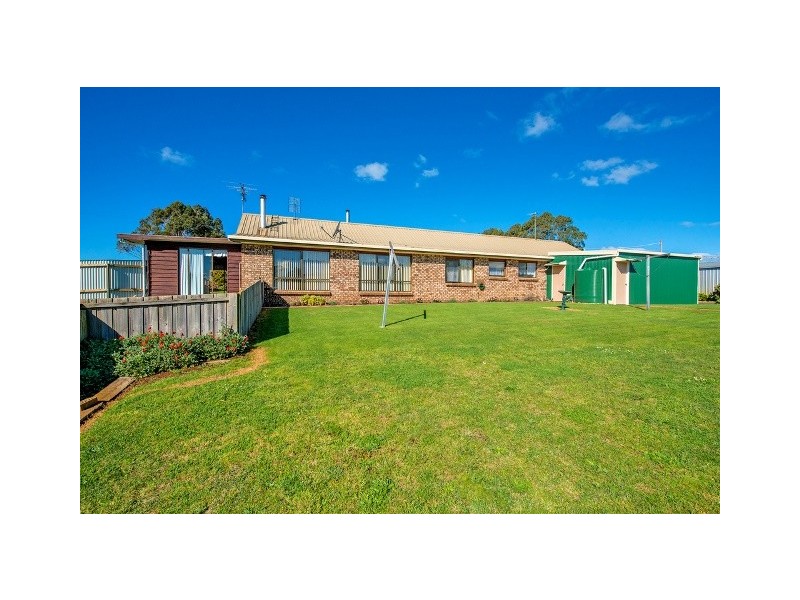 24 Allens Road, West Ulverstone TAS 7315