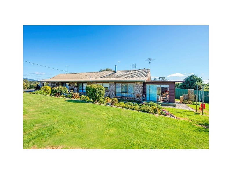 24 Allens Road, West Ulverstone TAS 7315