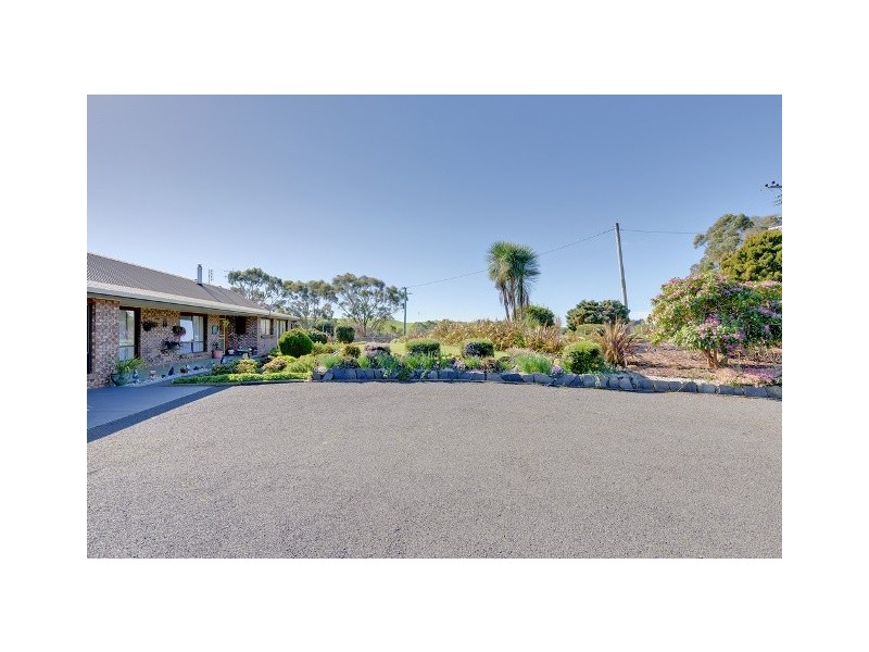 24 Allens Road, West Ulverstone TAS 7315