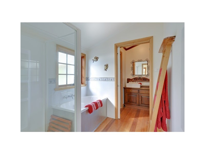 17 Jackson Street, Wynyard TAS 7325