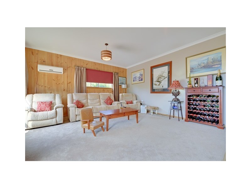 74 Deviation Road, Penguin TAS 7316