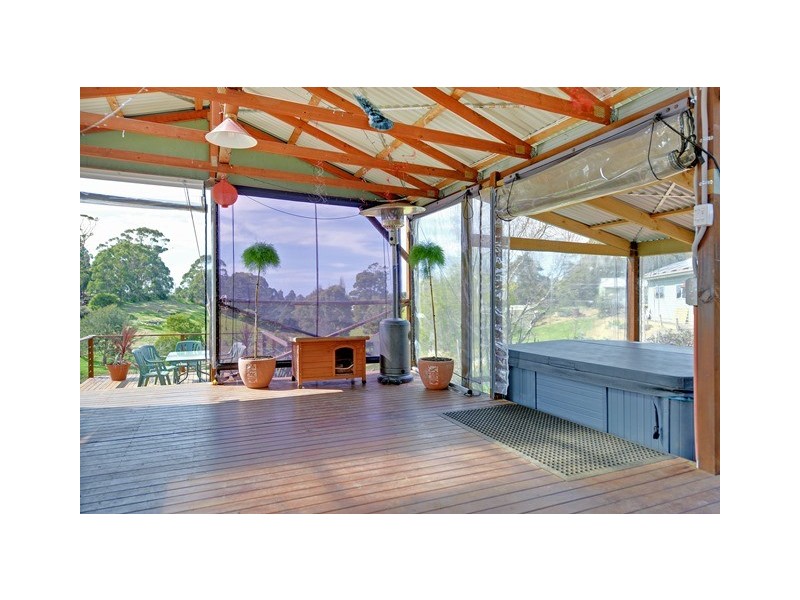 74 Deviation Road, Penguin TAS 7316