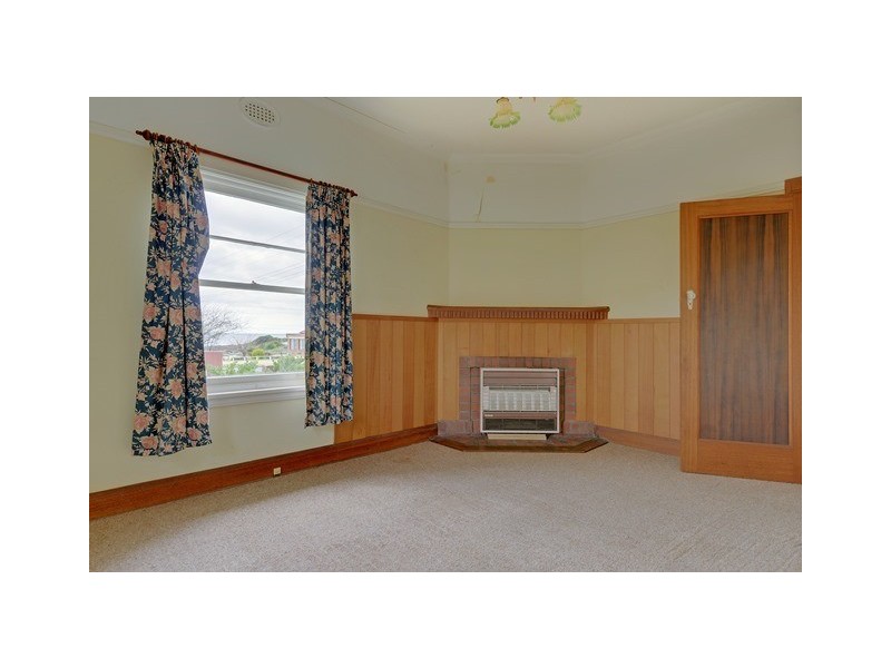 1 Avon Street, Parklands TAS 7320