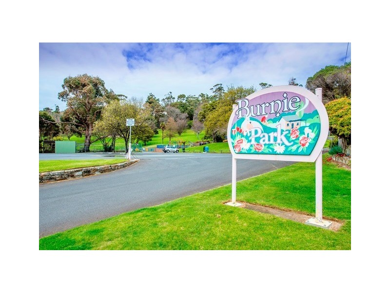 1 Avon Street, Parklands TAS 7320