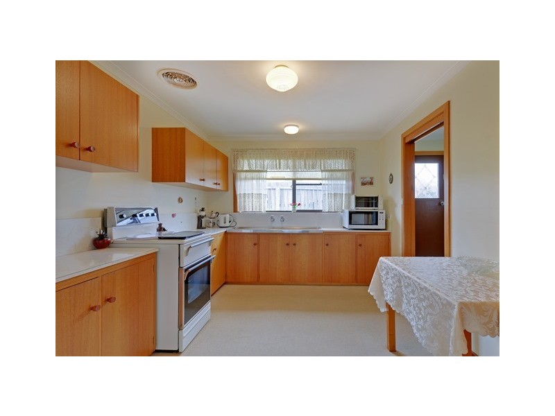 2/2 Monnington Street, Upper Burnie TAS 7320