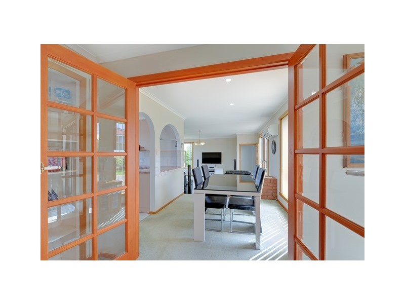 2 Hambledon Avenue, Park Grove TAS 7320