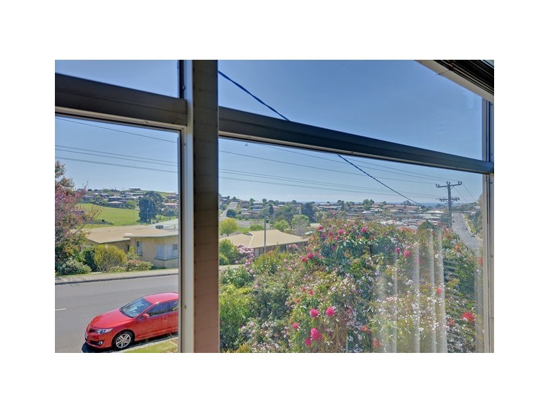 123 West Park Grove, Park Grove TAS 7320