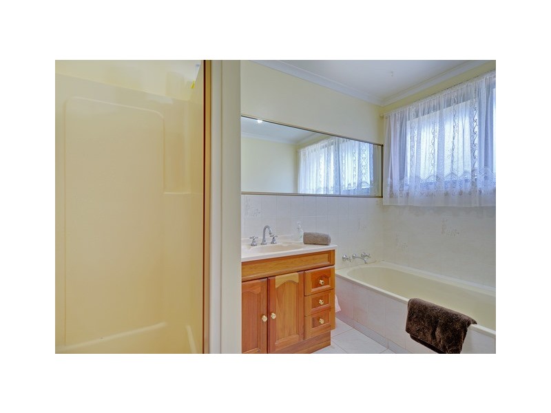41 Blackwood Parade, Romaine TAS 7320