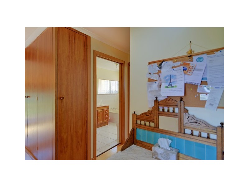 41 Blackwood Parade, Romaine TAS 7320