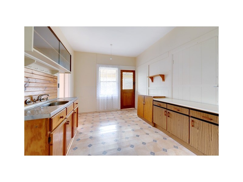 6 Romaine Street, South Burnie TAS 7320