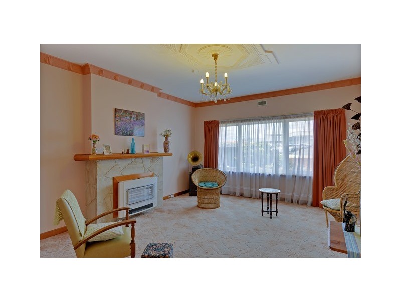 2 Linton Street, Upper Burnie TAS 7320