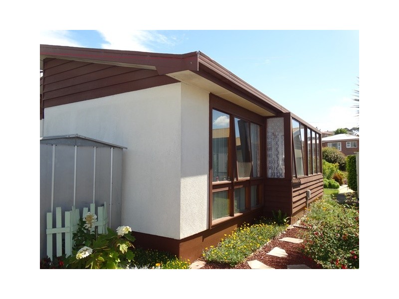 4/63A Pelissier Street, Somerset TAS 7322
