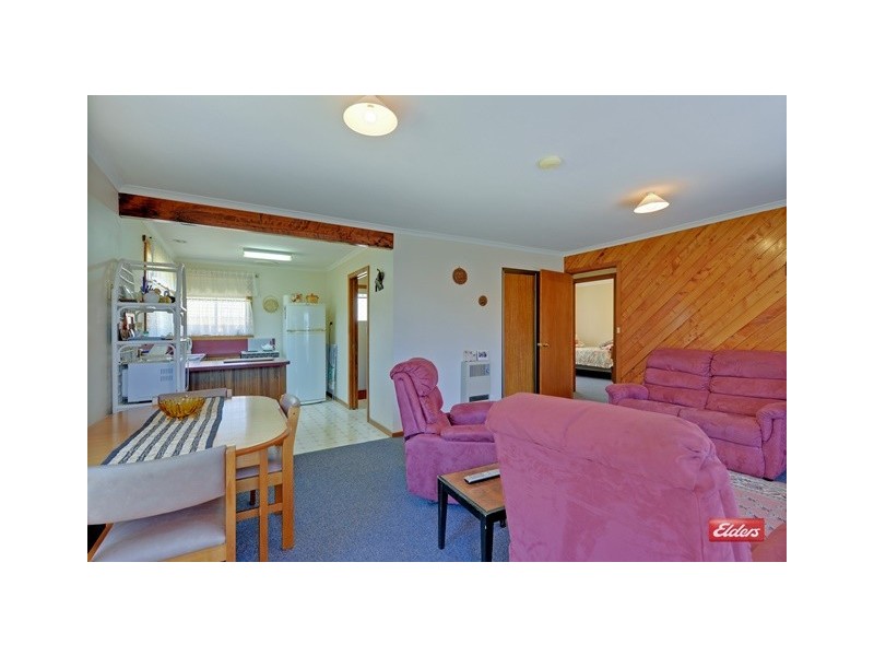 1/16 Collins Street, Brooklyn TAS 7320