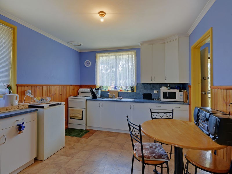 7 Colegrave Road, Upper Burnie TAS 7320