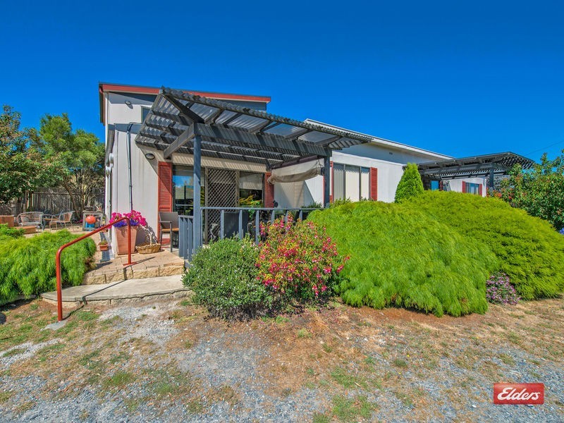 19063 Bass Highway, Rocky Cape TAS 7321