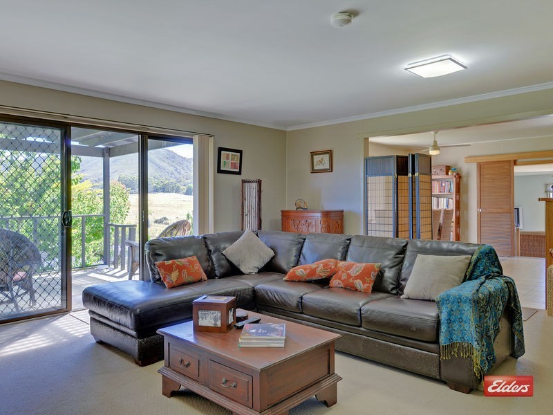 19063 Bass Highway, Rocky Cape TAS 7321