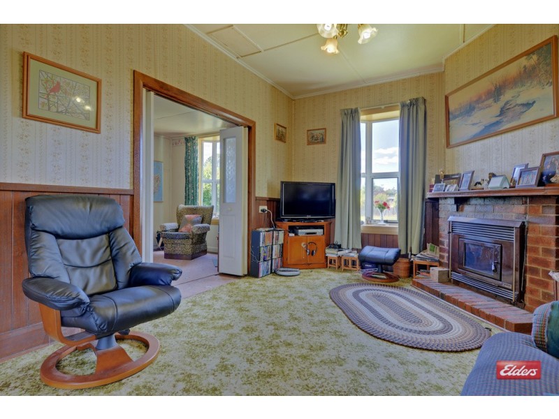 8 Main Street, Sheffield TAS 7306