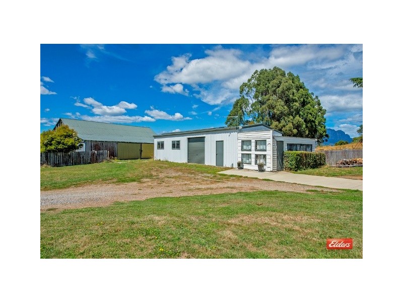 8 Main Street, Sheffield TAS 7306